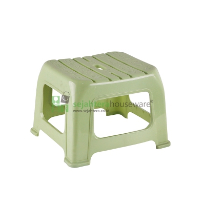 Kursi Jongkok Abjad DJP 20 cm
